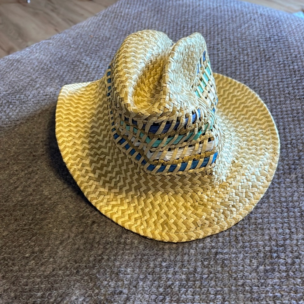 American eagle outfitters hat , one size